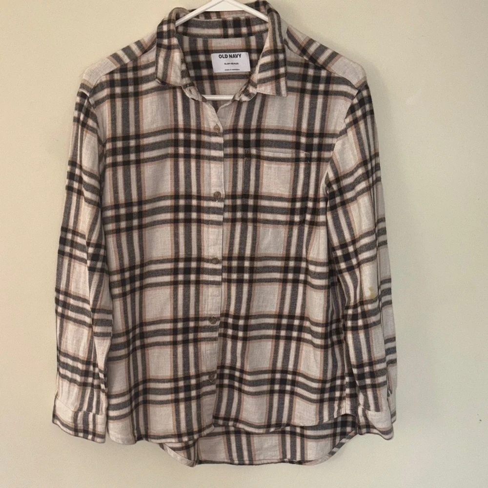 Old Navy Plaid Button Down Shirt - Black, Brown, White